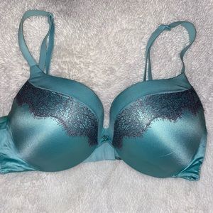 Victoria’s Secret Push Up Bra